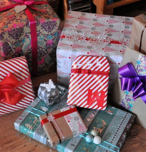 Pakowanie prezentów świątecznych, czyli jak zrobić dobre pierwsze wrażenie – 1