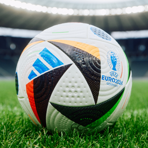 adidas fussballliebe piłka na euro 2024 tekstura